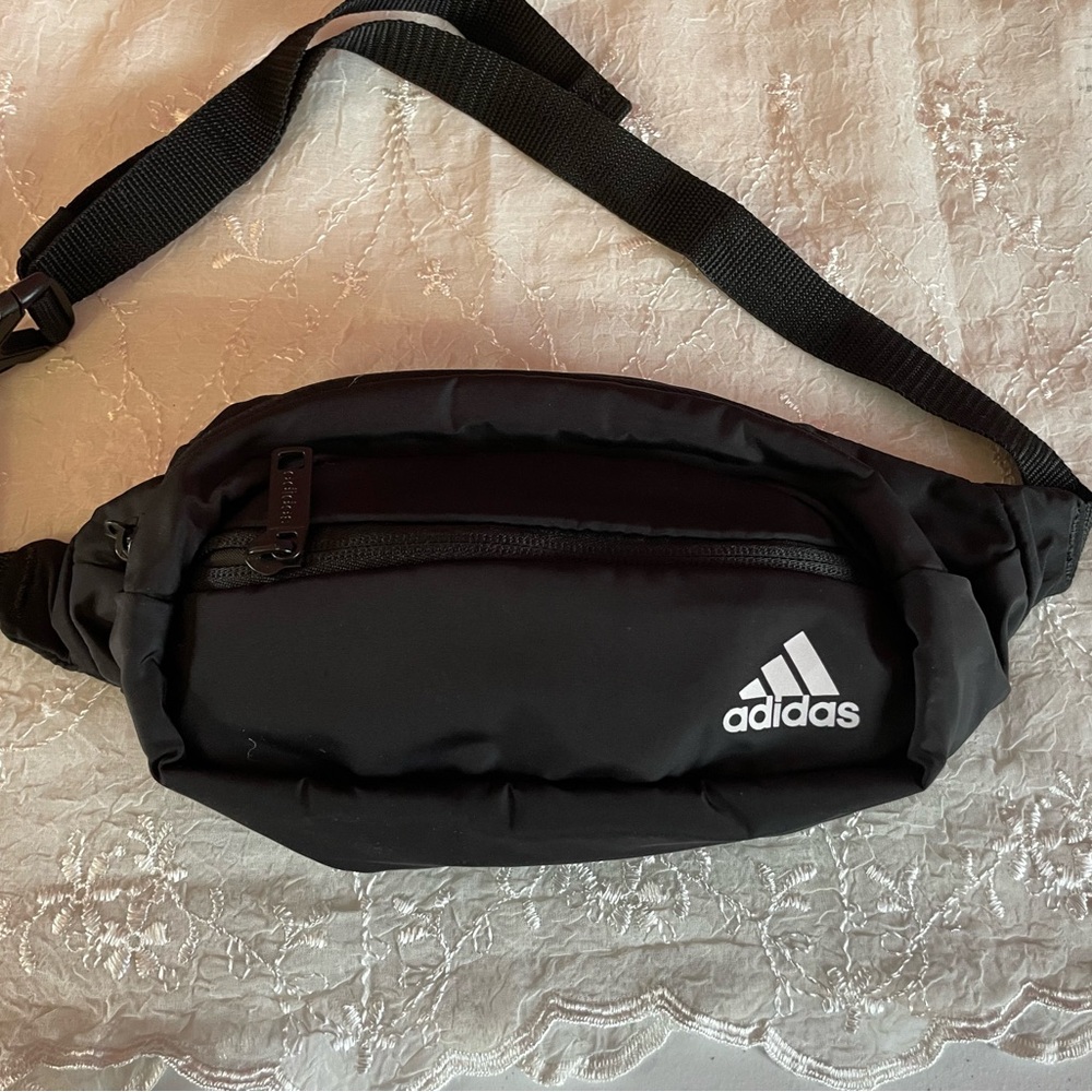 Adidas Black Belt Bag (fanny pack) with logo. Like new.